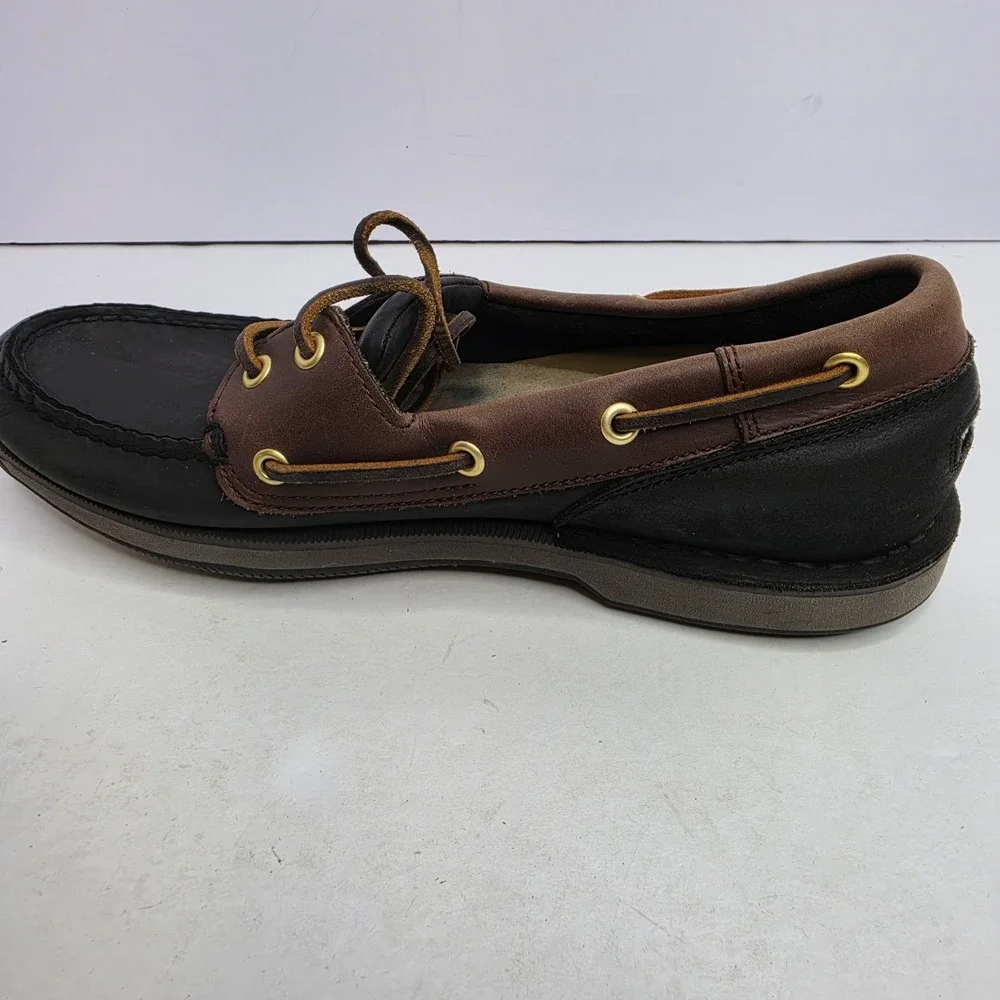 Rockport Men's Boat Shoes Leather Upper  Size 8.5W Brown And Black Toe Closurer